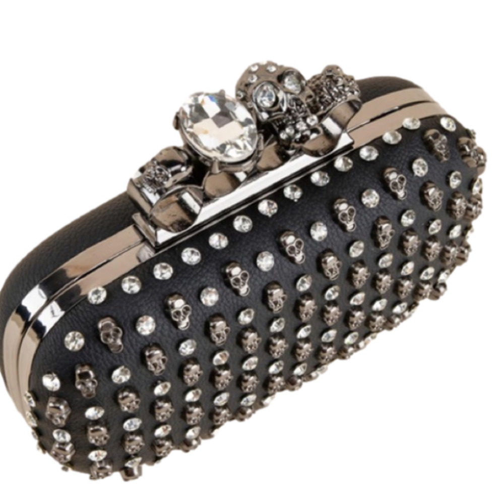 COPY - 001 - KNUCKLES skulls ring , rhinestone hard case clutch long chain. - Picture 9 of 16